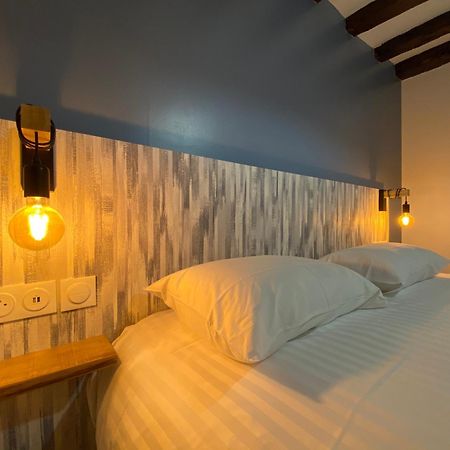 La Propriete De Bacchus Apartment Saumur Room photo