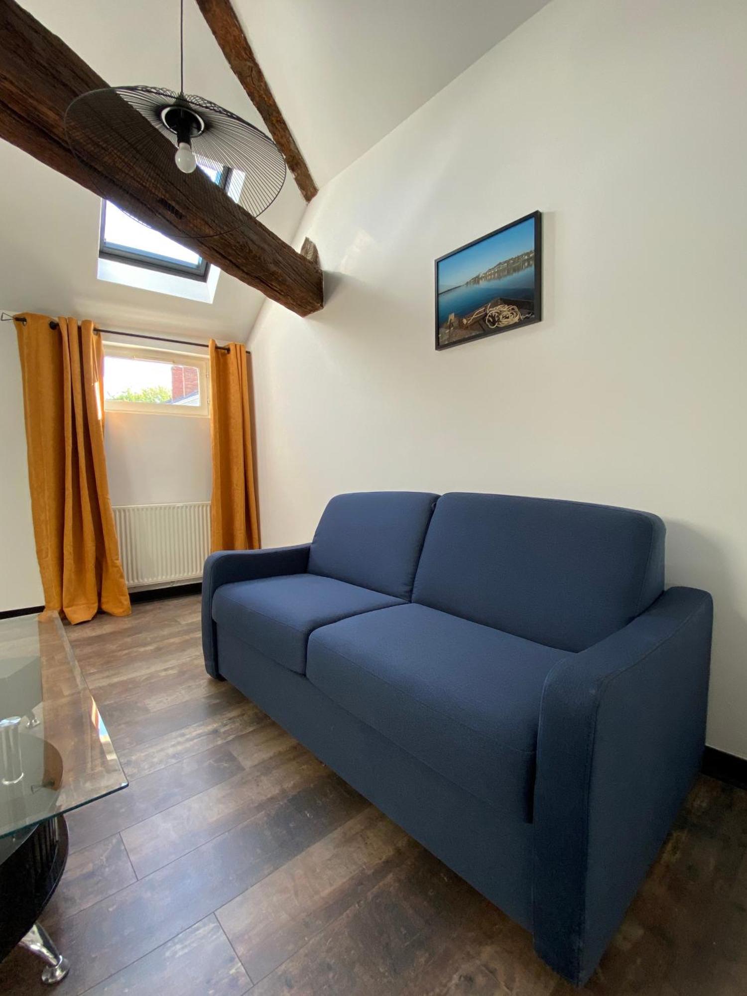 La Propriete De Bacchus Apartment Saumur Room photo